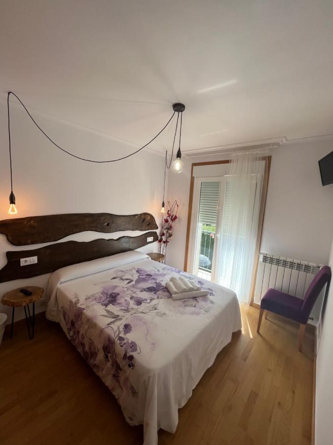 Entrecaminos Hotel О Педрусо Екстериор снимка